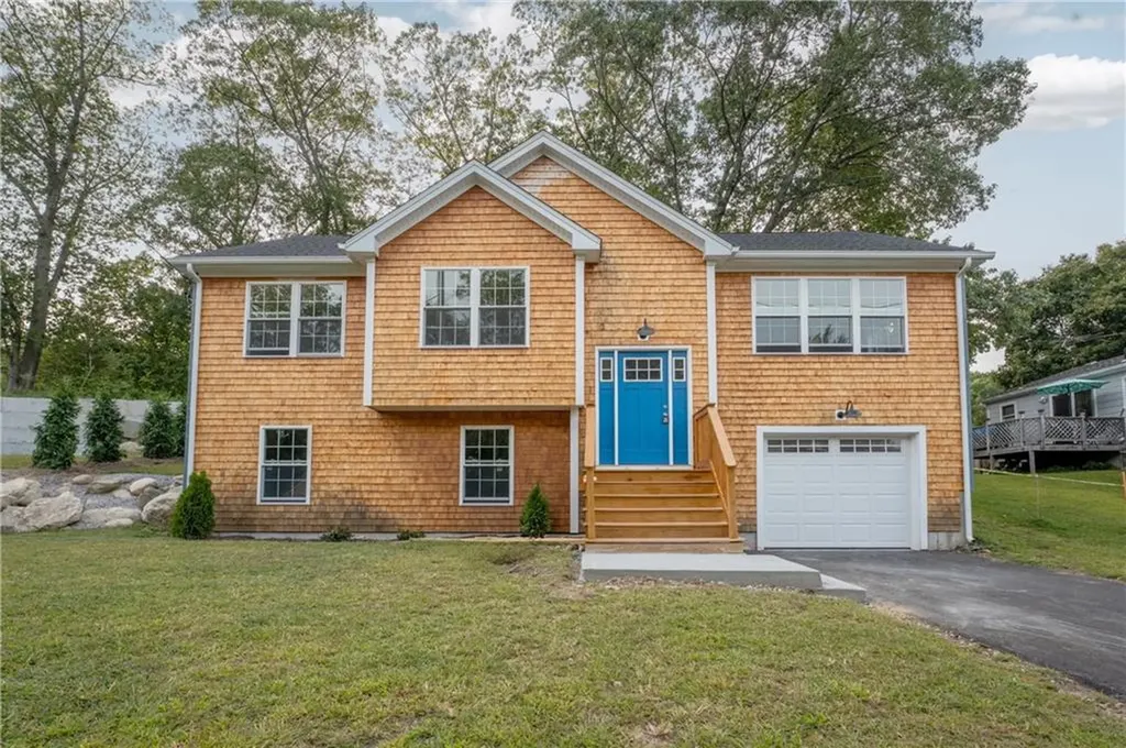 178 Highland Street Cranston RI 02920