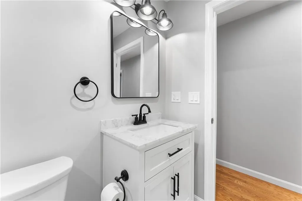 178 Highland Street Cranston RI 02920