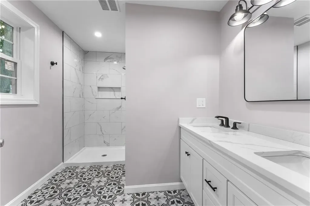 178 Highland Street Cranston RI 02920