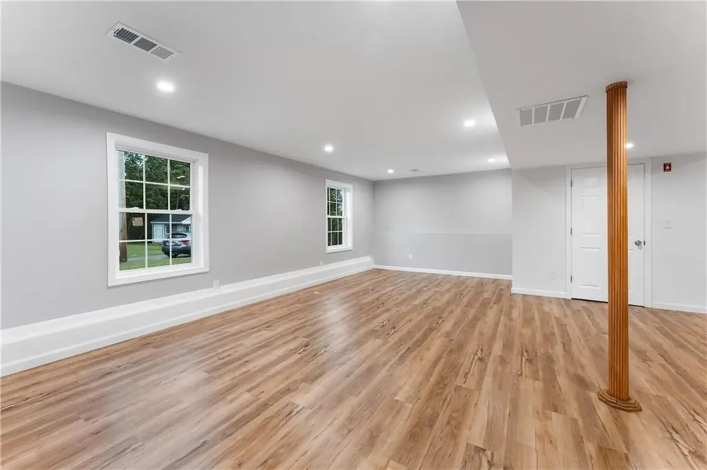 178 Highland Street Cranston RI 02920