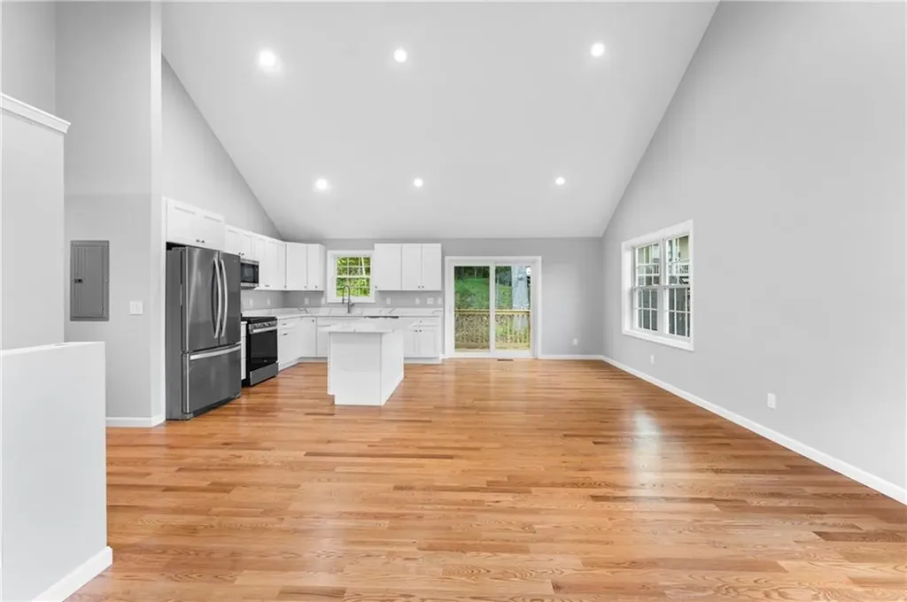 178 Highland Street Cranston RI 02920