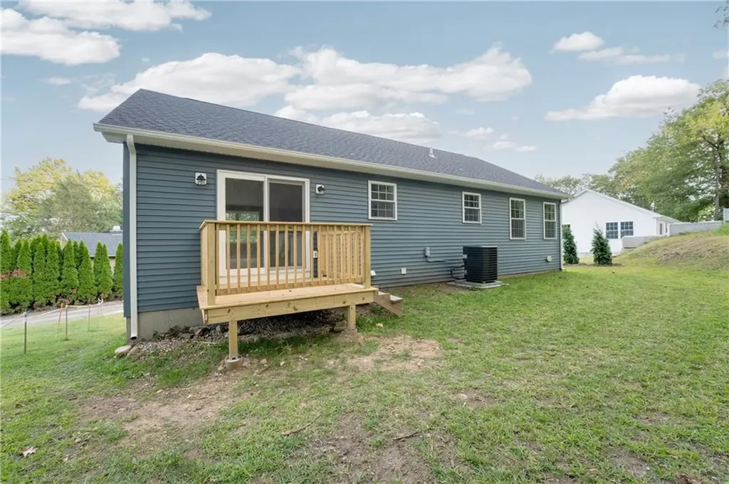 178 Highland Street Cranston RI 02920