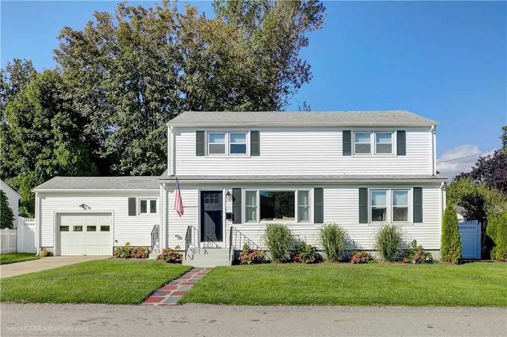 18 Sylvan Terrace Newport RI 02840