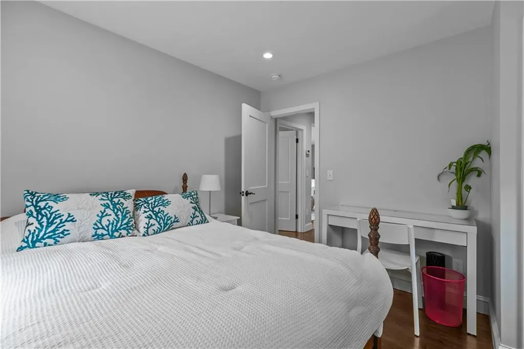 18 Sylvan Terrace Newport RI 02840