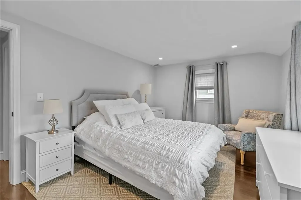 18 Sylvan Terrace Newport RI 02840