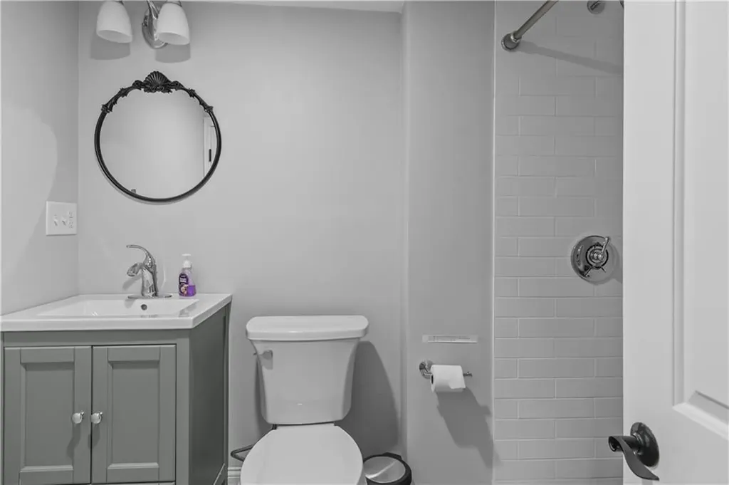 18 Sylvan Terrace Newport RI 02840