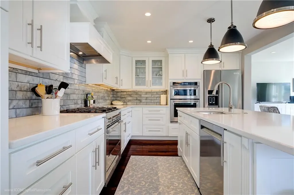 18 Sylvan Terrace Newport RI 02840