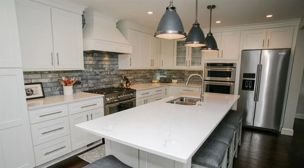 18 Sylvan Terrace Newport RI 02840