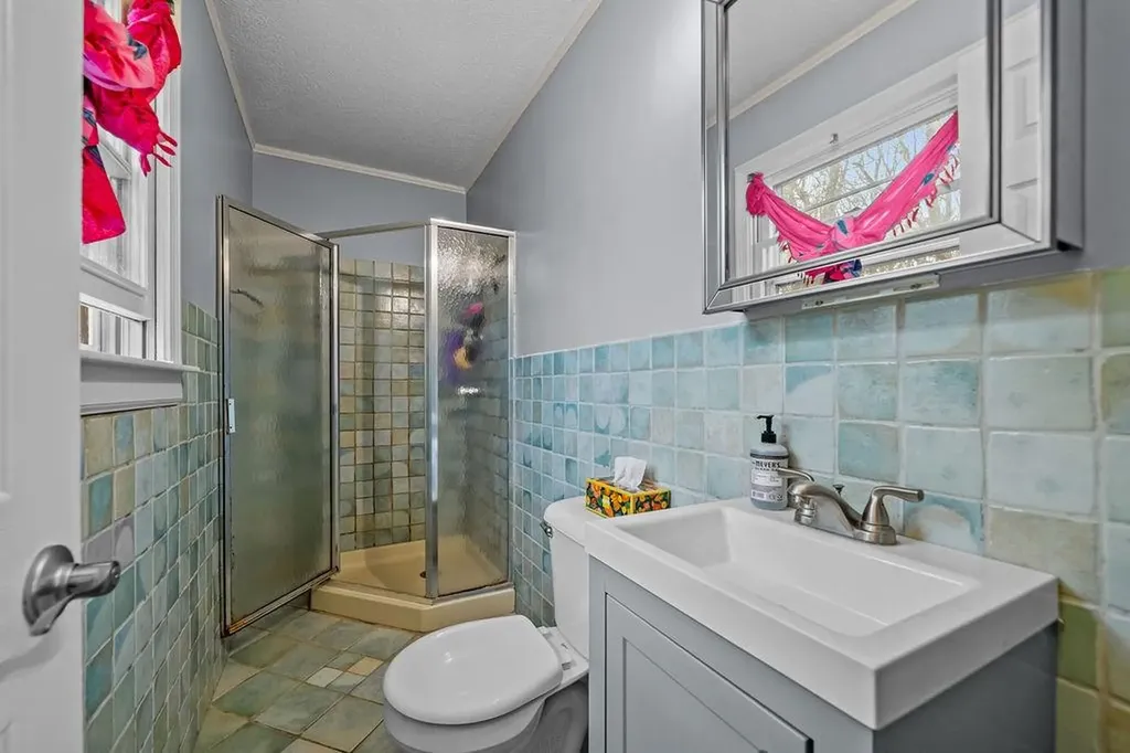 35 Robin Hollow Lane Westerly RI 02891