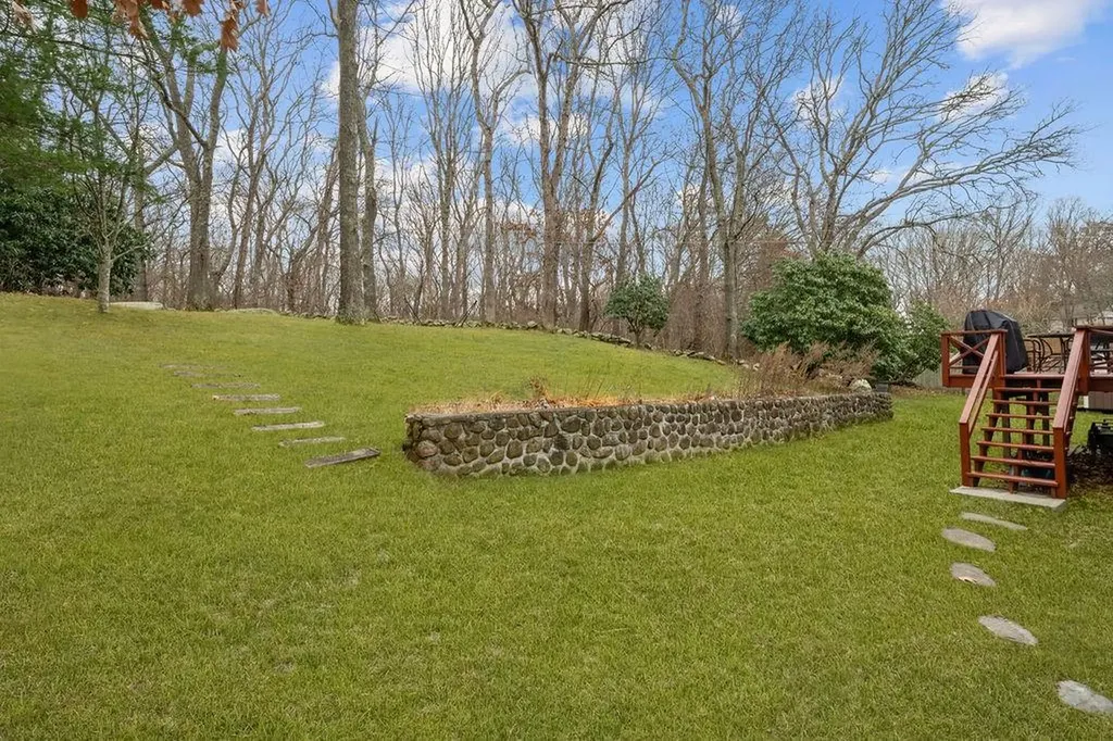 35 Robin Hollow Lane Westerly RI 02891