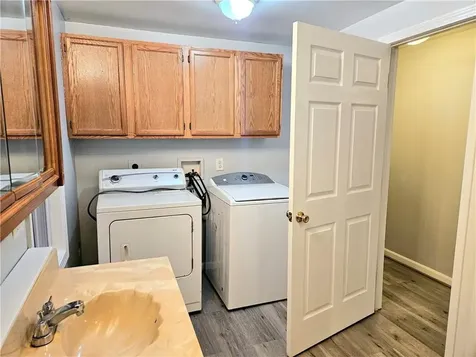 82 Wood Street Coventry RI 02816