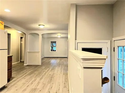 82 Wood Street Coventry RI 02816