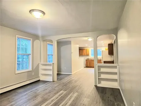 82 Wood Street Coventry RI 02816