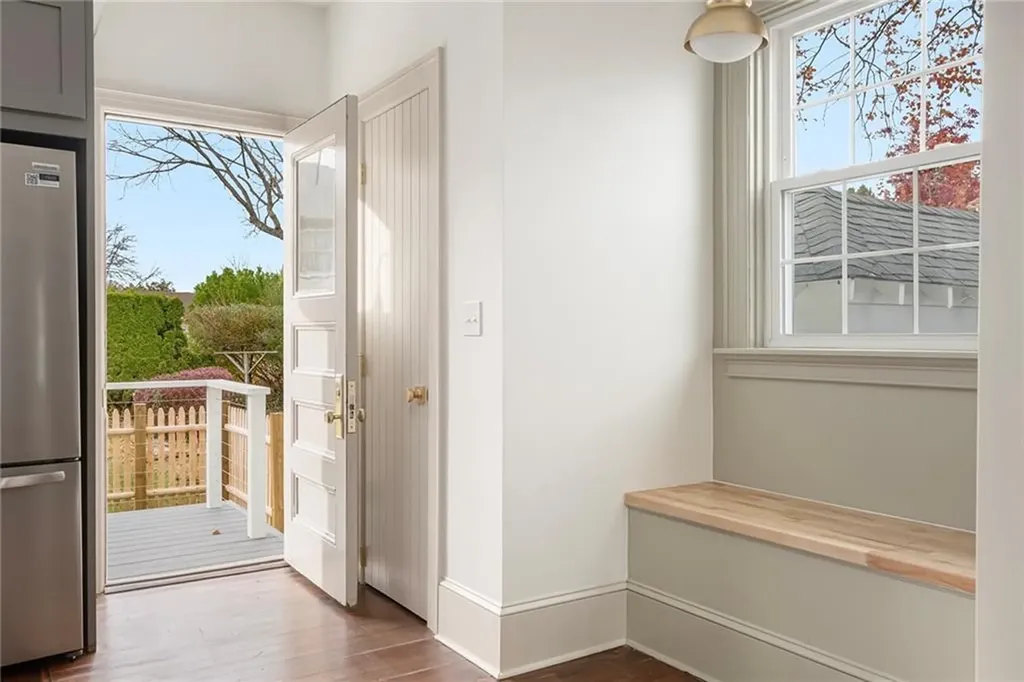 296 Cole Avenue Providence RI 02906