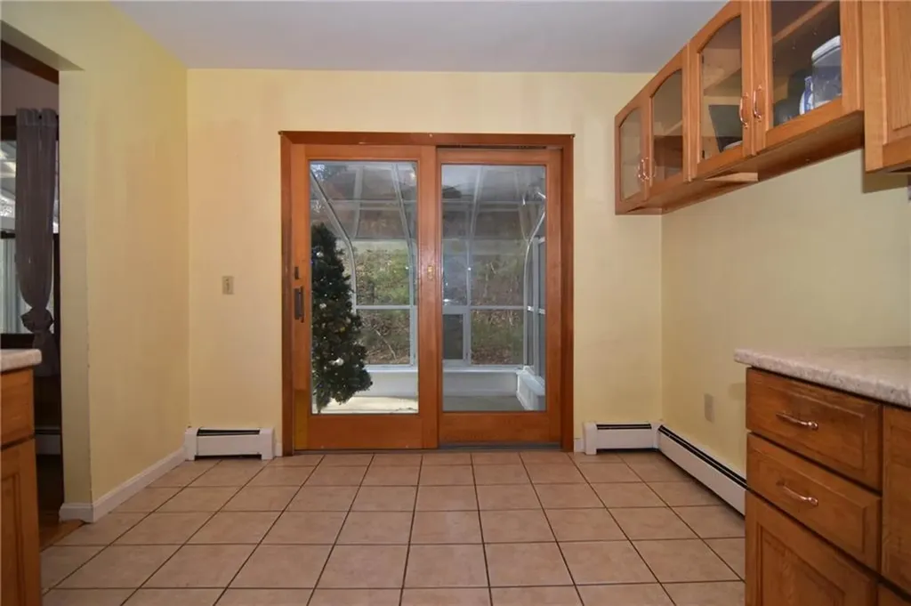 153 Fairview Avenue Hopkinton RI 02832