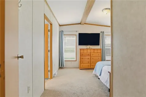 52 Bradley Terrace Portsmouth RI 02871