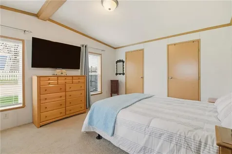 52 Bradley Terrace Portsmouth RI 02871