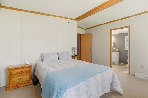 52 Bradley Terrace Portsmouth RI 02871