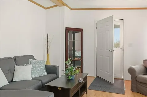 52 Bradley Terrace Portsmouth RI 02871