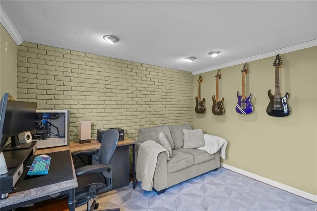 288 Cove Avenue Warwick RI 02889