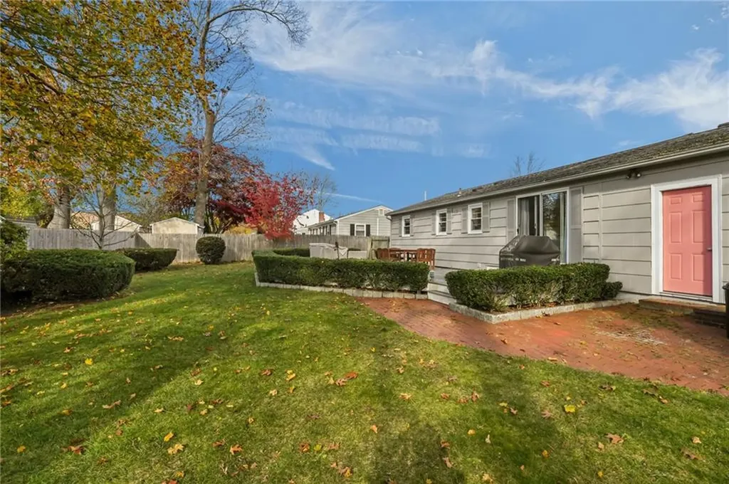 288 Cove Avenue Warwick RI 02889