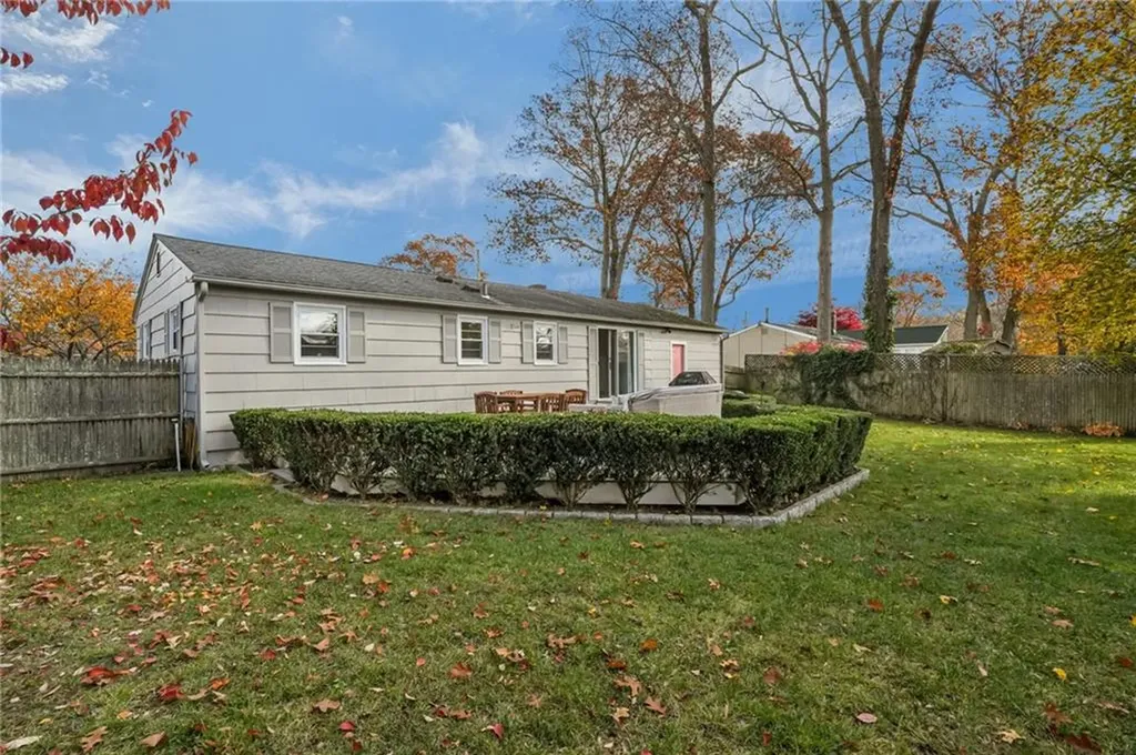 288 Cove Avenue Warwick RI 02889