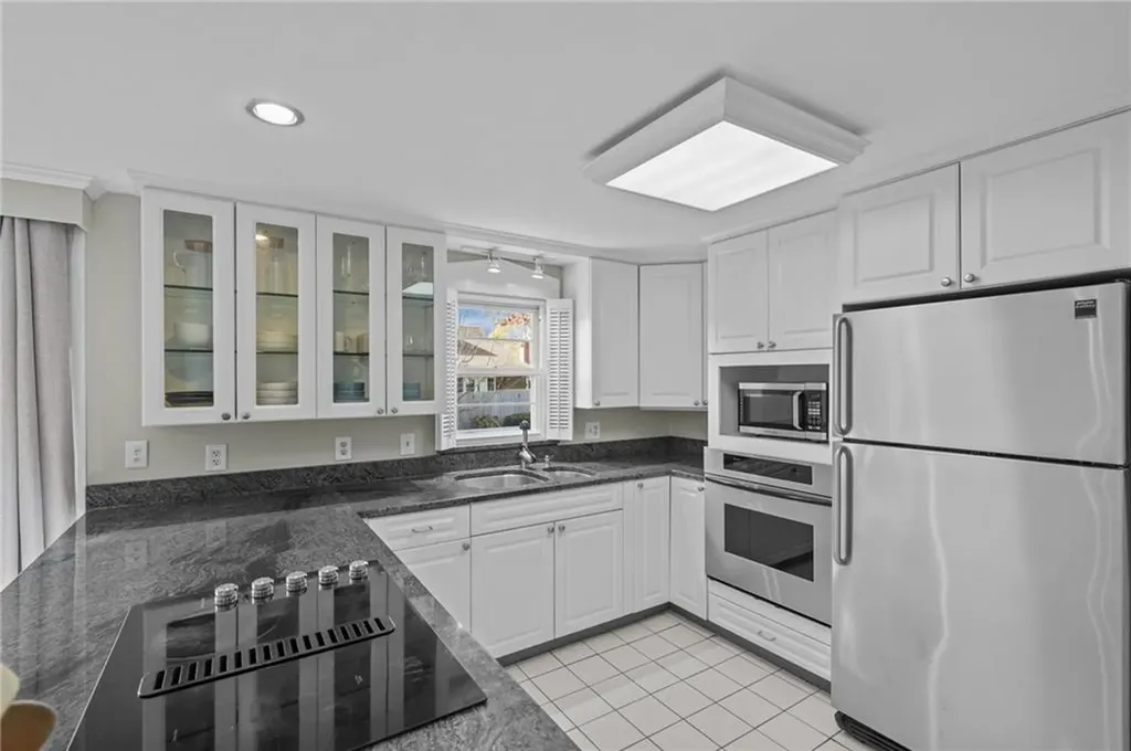 288 Cove Avenue Warwick RI 02889