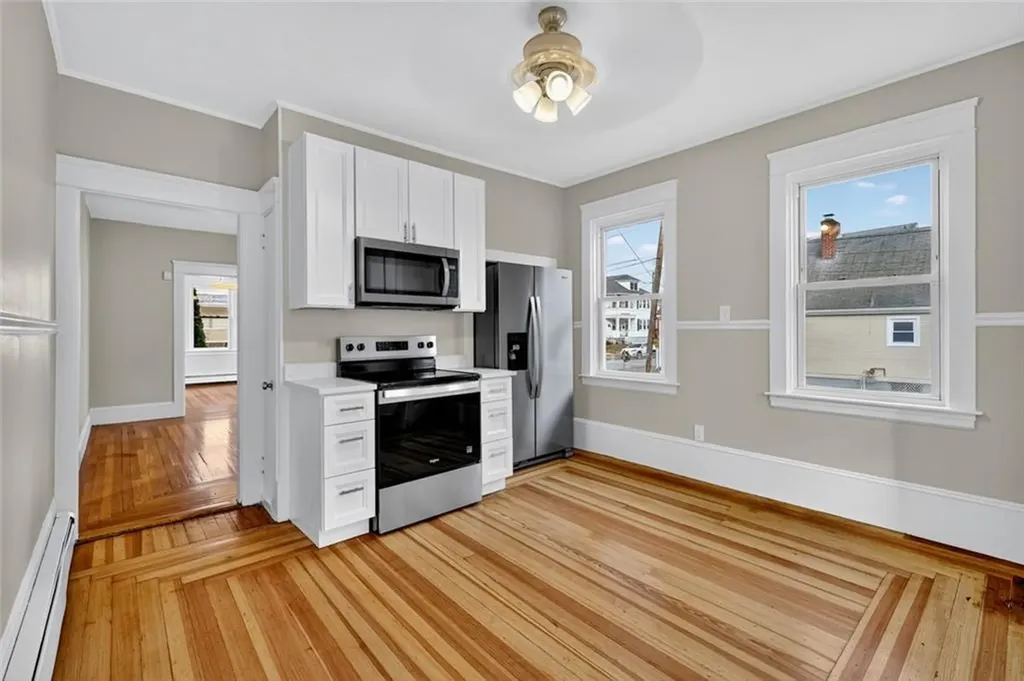 112 Villa Avenue Cranston RI 02905