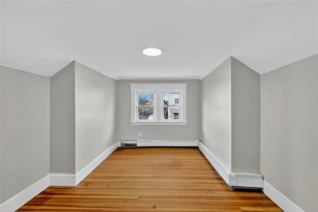 112 Villa Avenue Cranston RI 02905