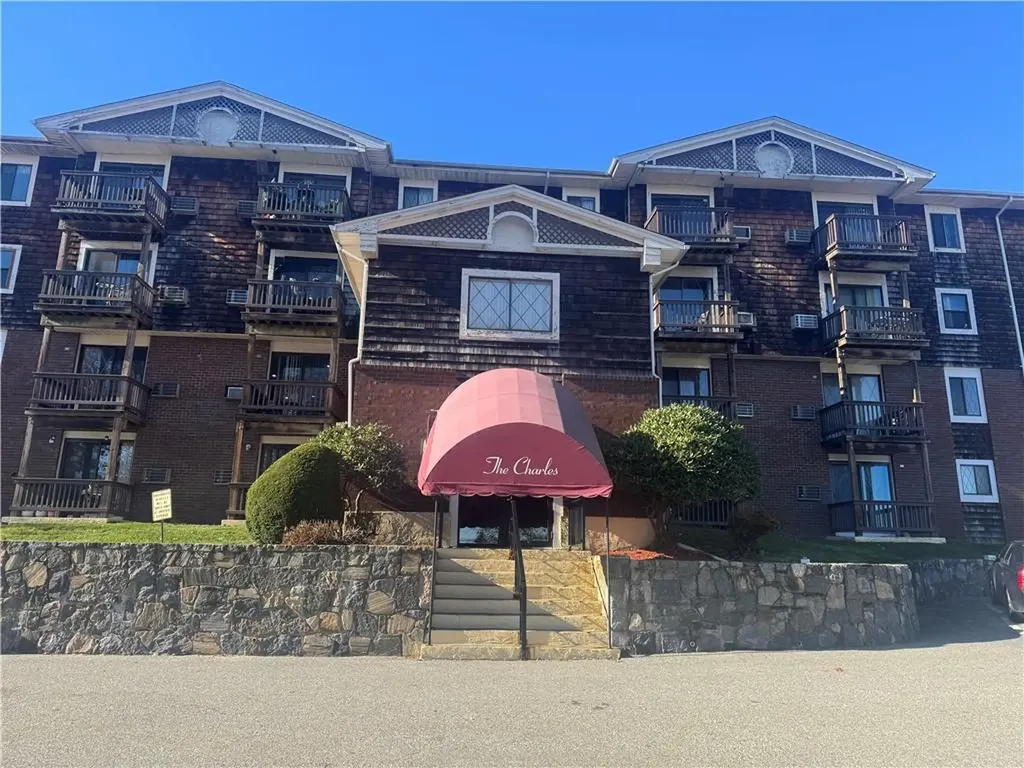 1190 Charles Street North Providence RI 02904