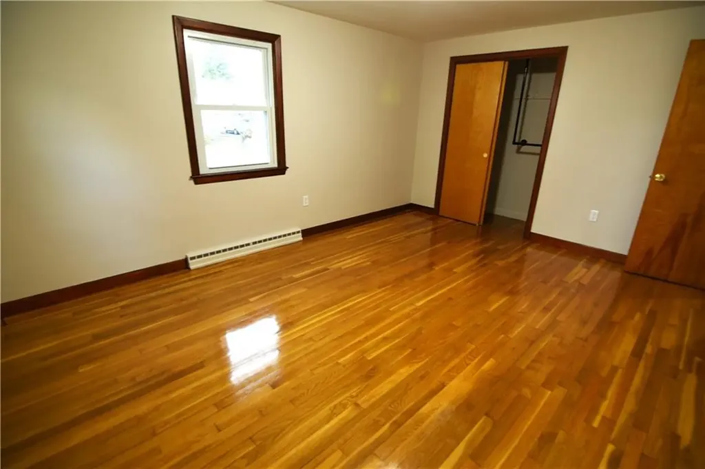 189 Myette Street Woonsocket RI 02895