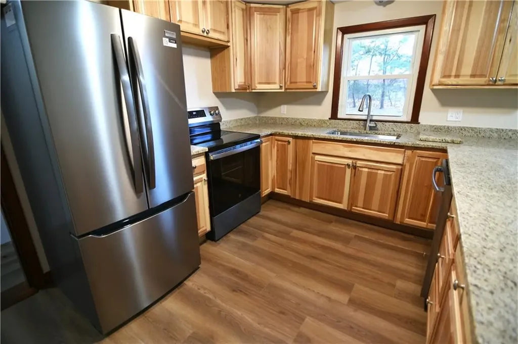 189 Myette Street Woonsocket RI 02895