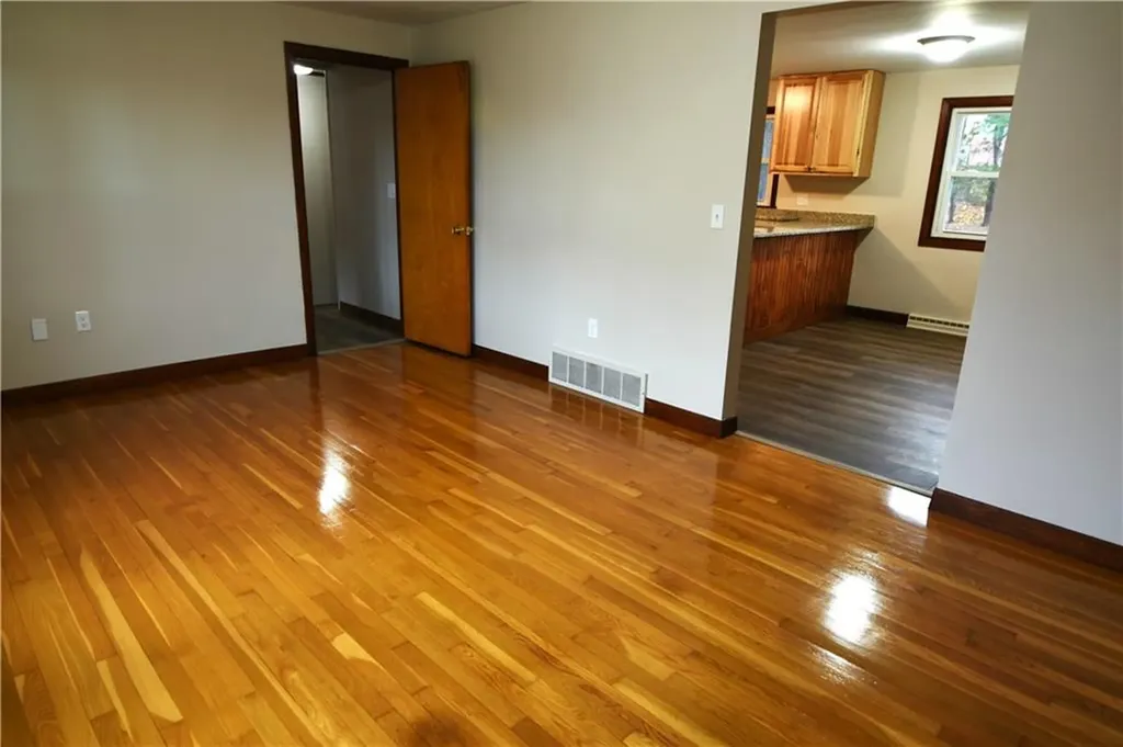 189 Myette Street Woonsocket RI 02895