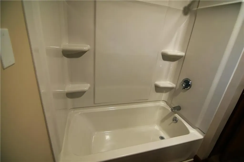 189 Myette Street Woonsocket RI 02895