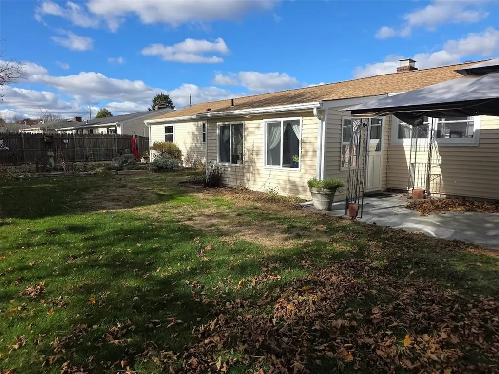 52 Inez Avenue Warwick RI 02886