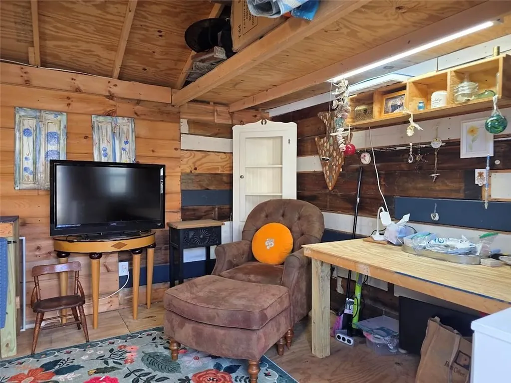 52 Inez Avenue Warwick RI 02886