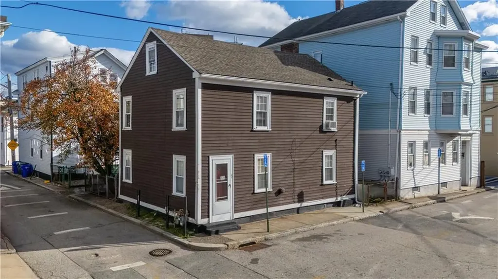27 Bond Street Providence RI 02903