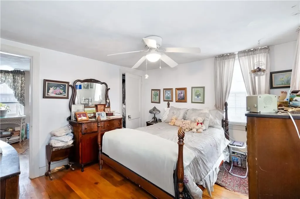 27 Bond Street Providence RI 02903