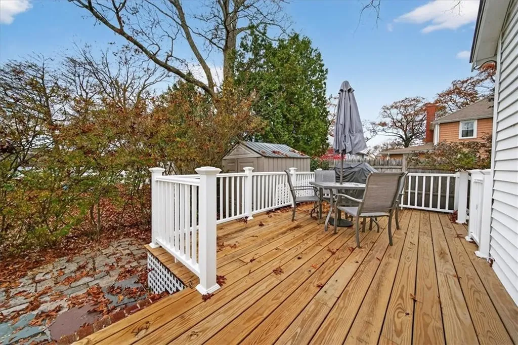 141 Brush Neck Avenue Warwick RI 02889