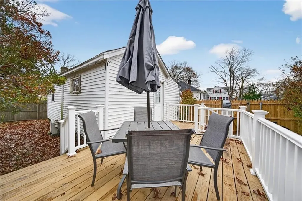 141 Brush Neck Avenue Warwick RI 02889