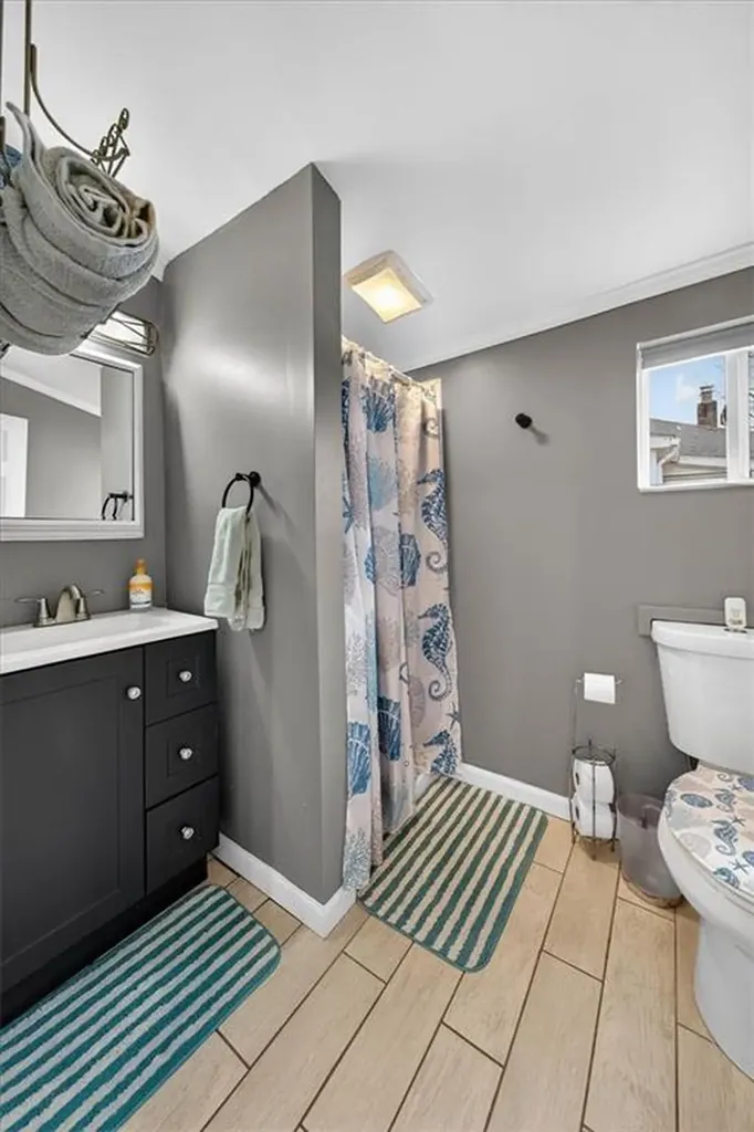 141 Brush Neck Avenue Warwick RI 02889