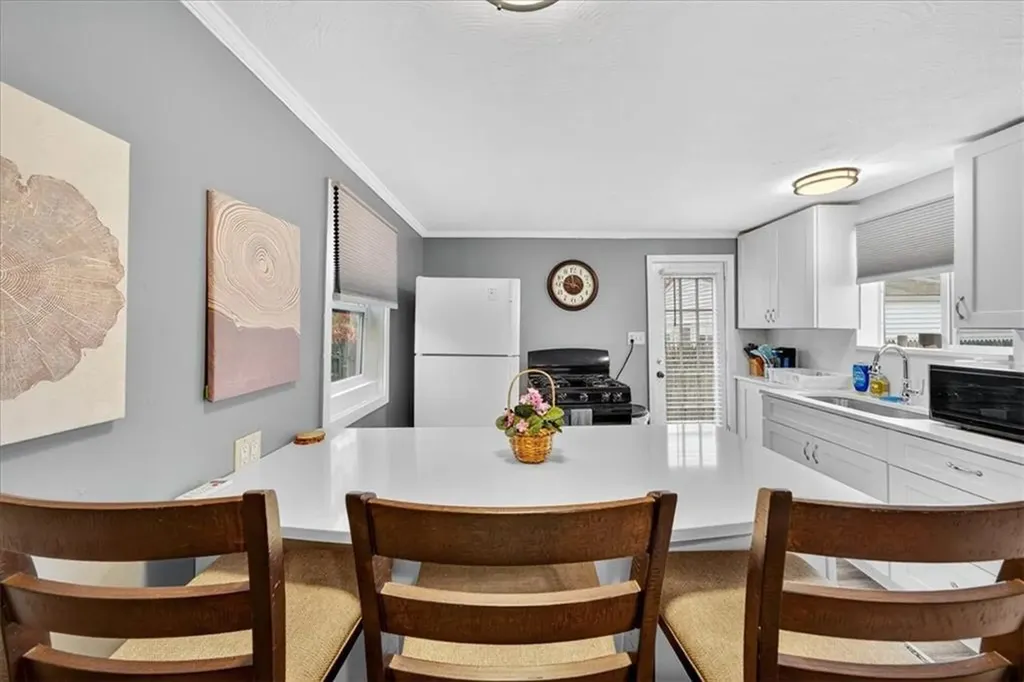 141 Brush Neck Avenue Warwick RI 02889