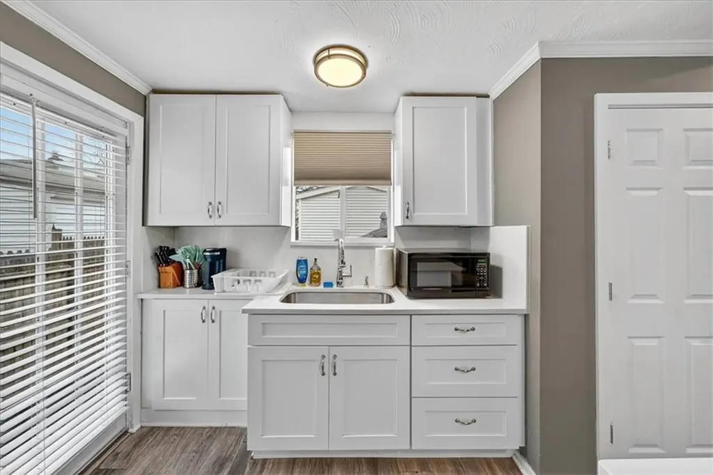141 Brush Neck Avenue Warwick RI 02889