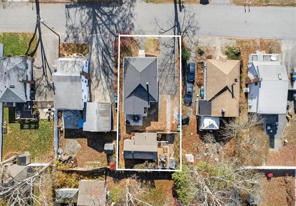 141 Brush Neck Avenue Warwick RI 02889