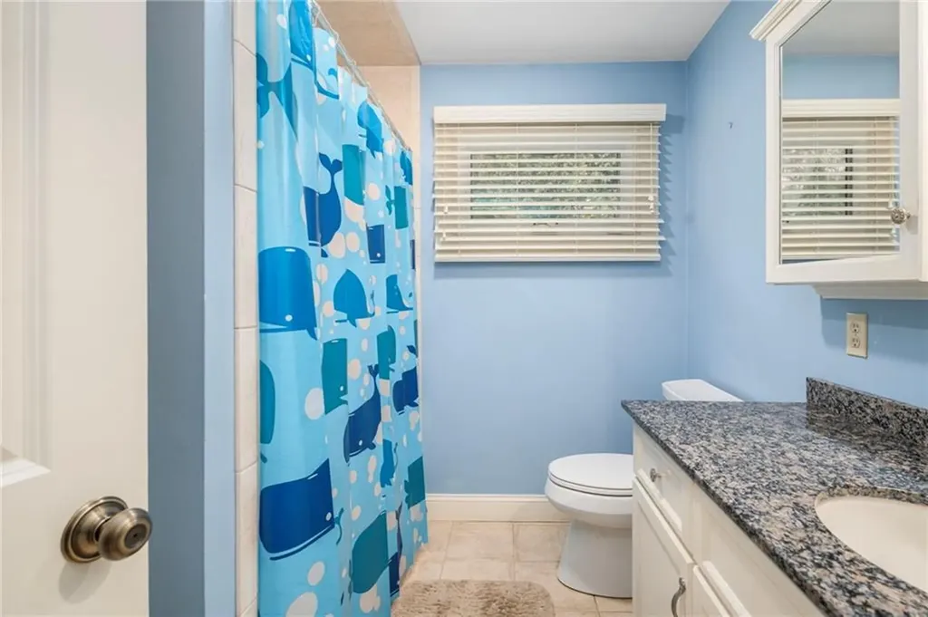 14 Betty Hill Road Narragansett RI 02882