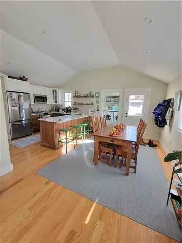 33 Sakonnet Drive Portsmouth RI 02871