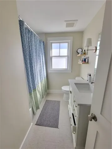 33 Sakonnet Drive Portsmouth RI 02871