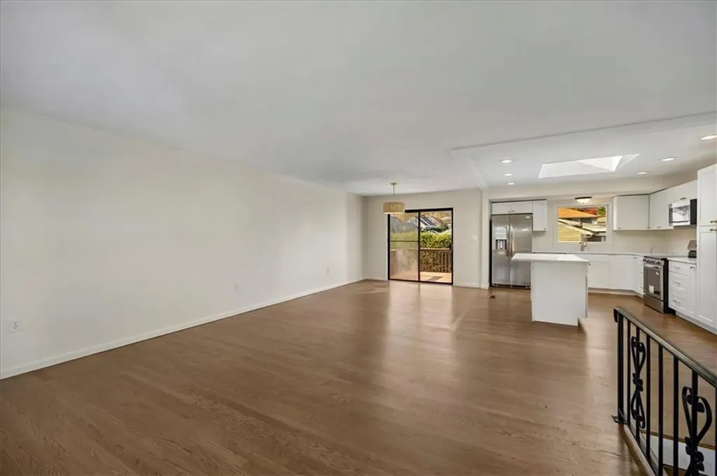 10 Sheffield Road Cranston RI 02920