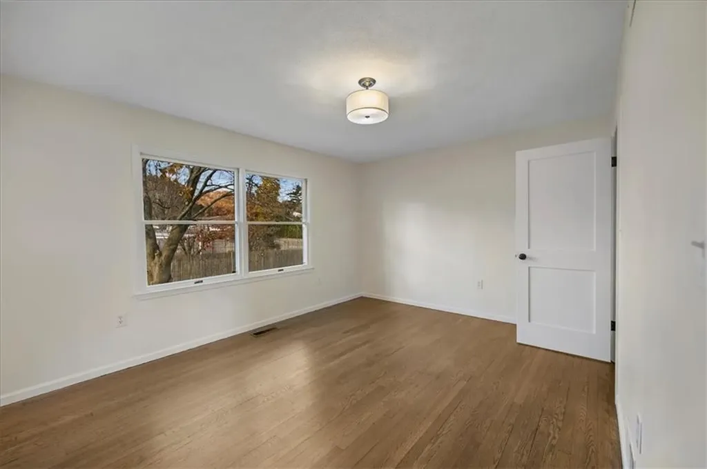 10 Sheffield Road Cranston RI 02920