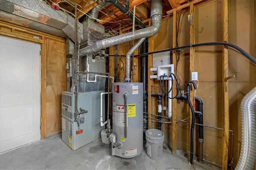 10 Sheffield Road Cranston RI 02920